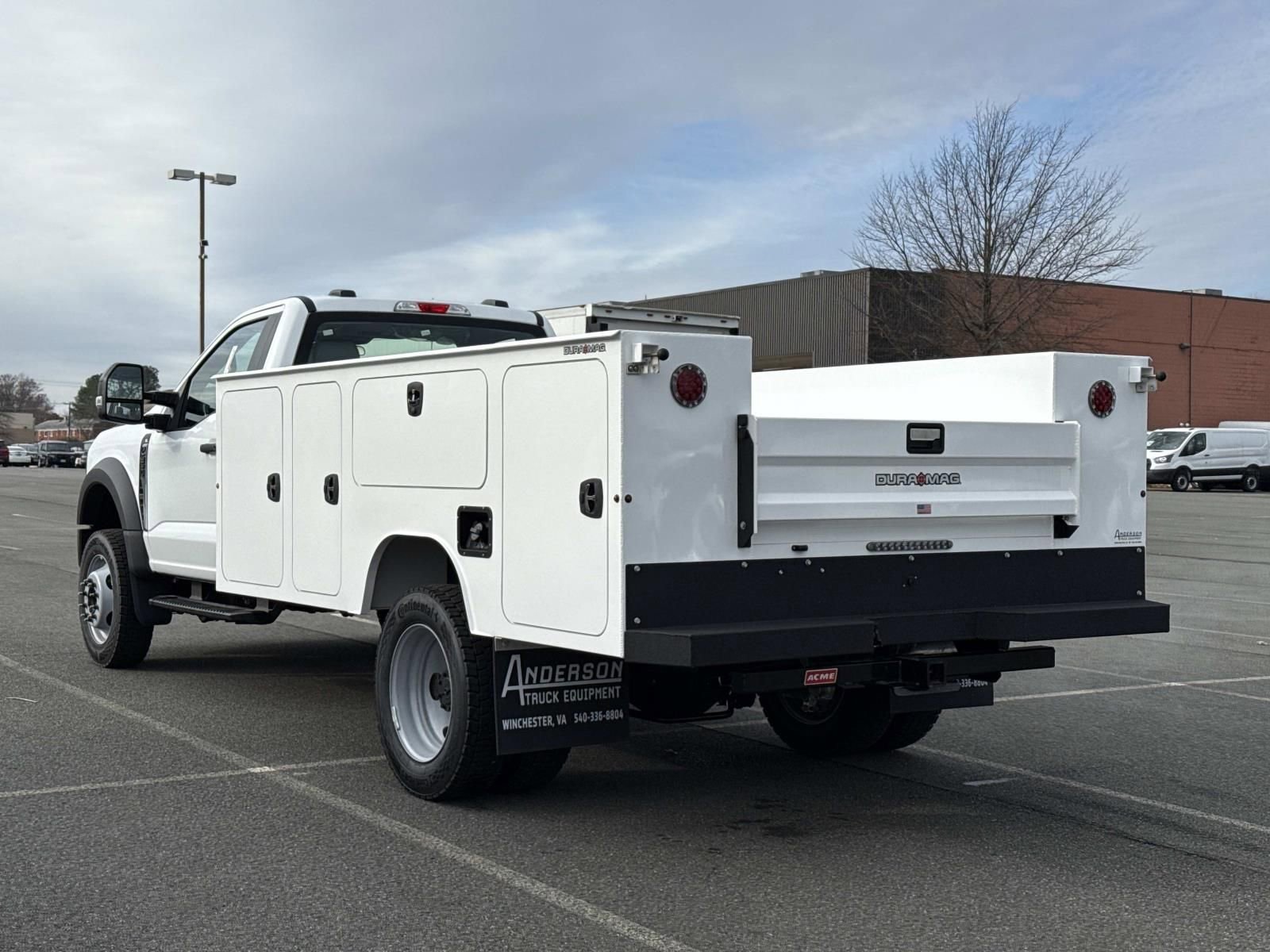 New 2026 Ford F550 4x4 Regular Cab Super Duty image 5