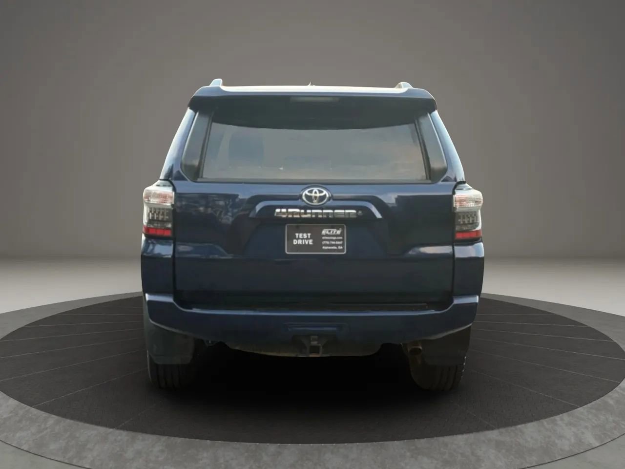 Used 2017 Toyota 4Runner SR5 Premium RWD image 5