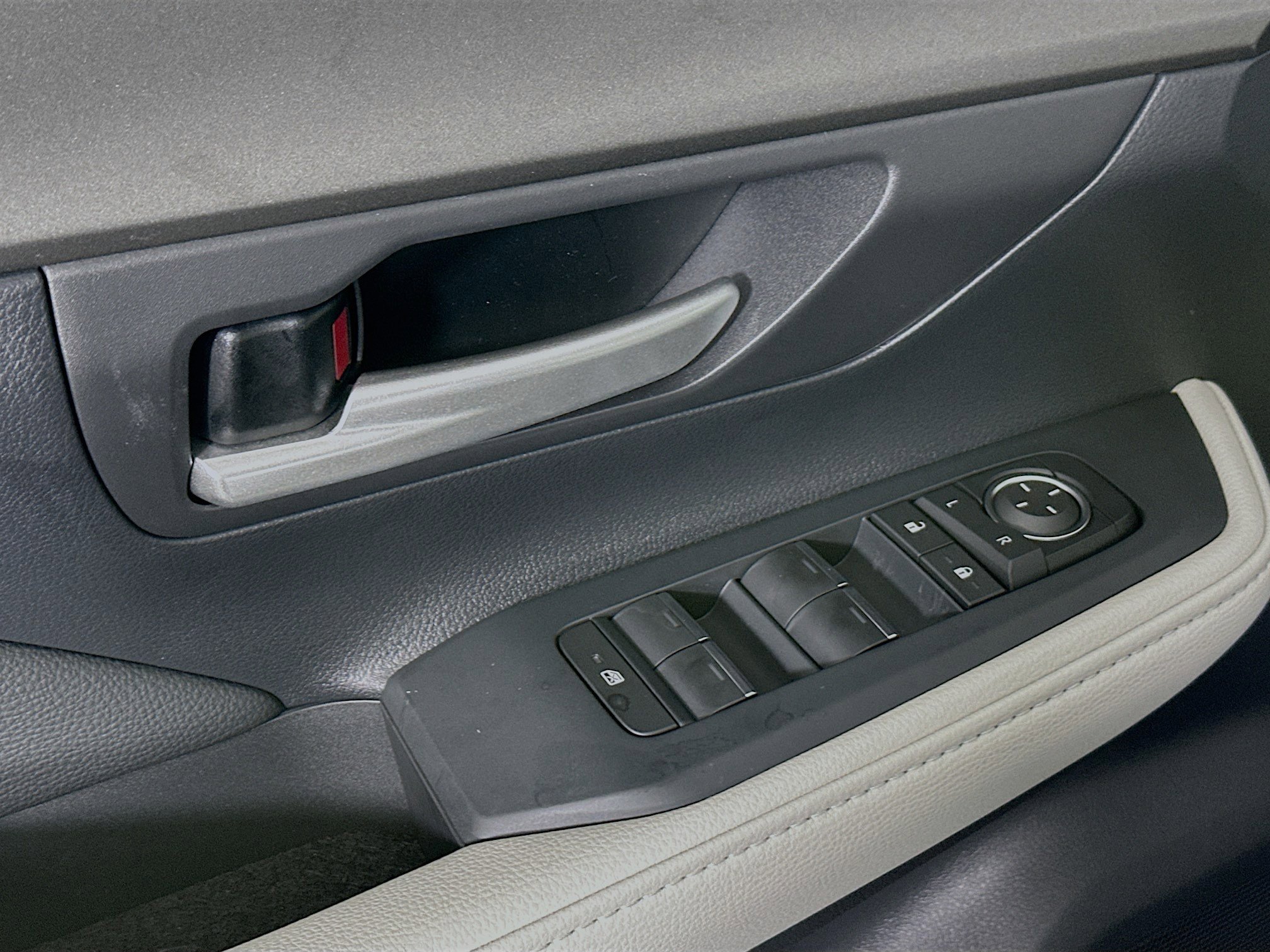 Certified 2026 Toyota Grand Highlander XLE image 14