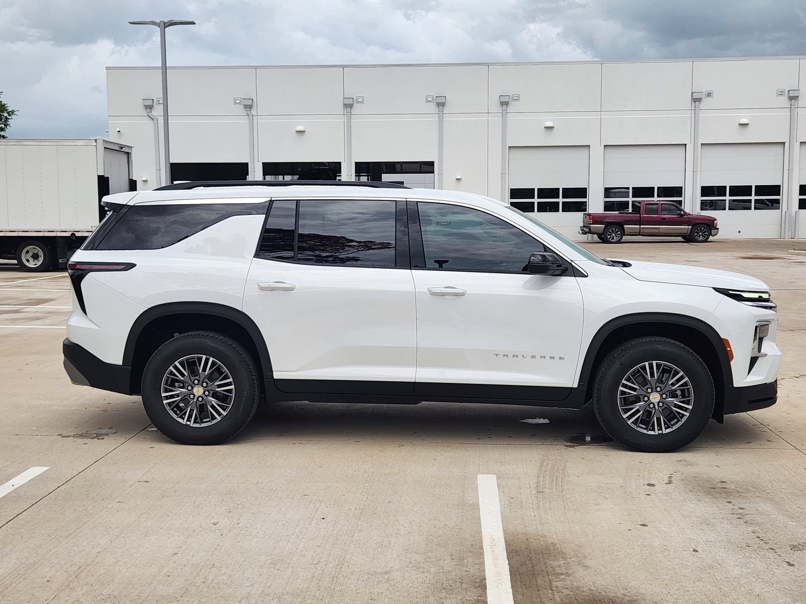 New 2026 Chevrolet Traverse LT FWD image 7