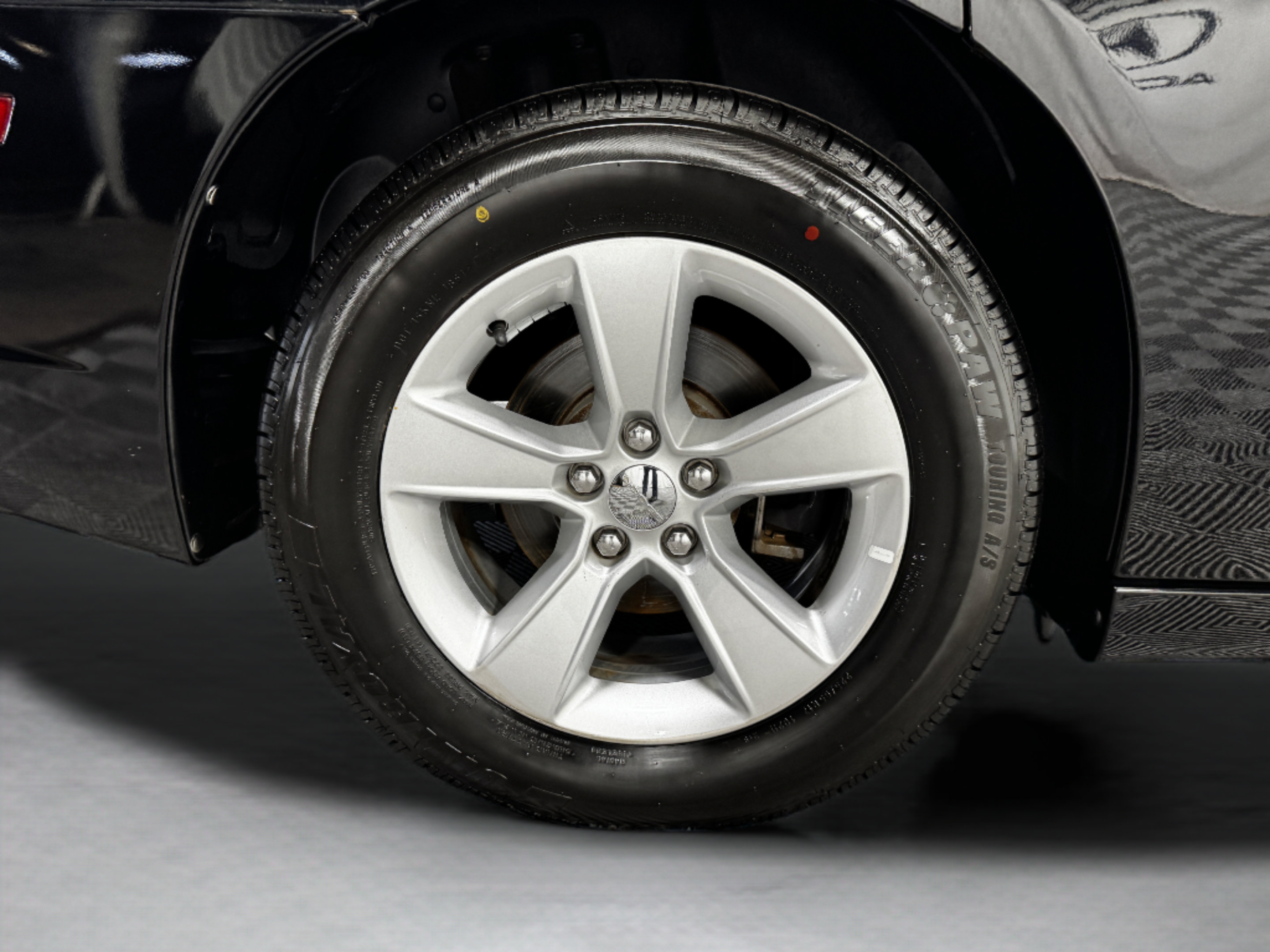 Used 2014 Dodge Charger SE RWD image 45