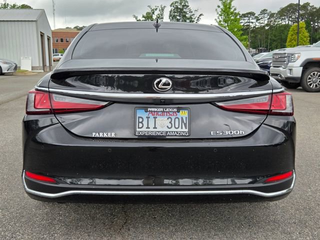 Used 2025 Lexus ES 300h Ultra Luxury w/ Accessory Package (Z1) FWD image 4