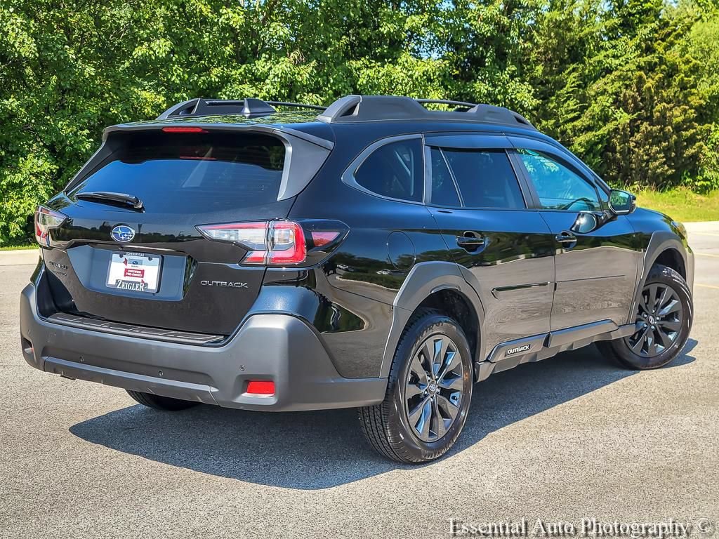 Certified 2025 Subaru Outback Onyx Edition AWD/4WD image 7