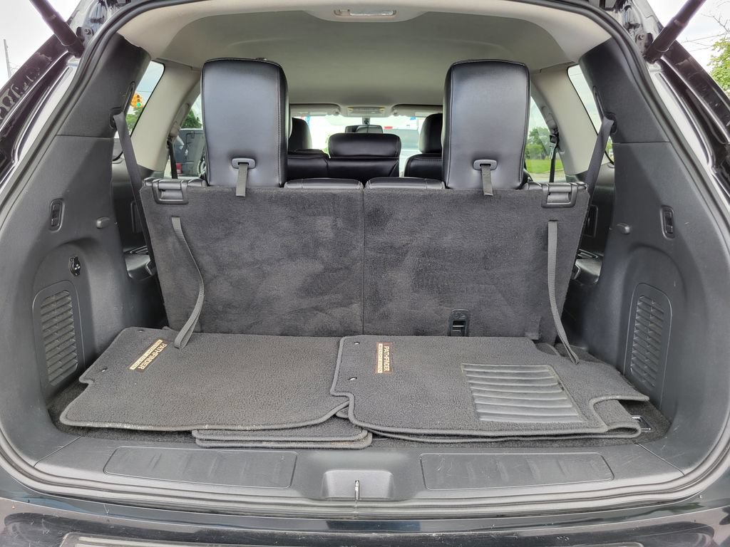 Used 2018 Nissan Pathfinder SL w/ Midnight Edition Package AWD/4WD image 31