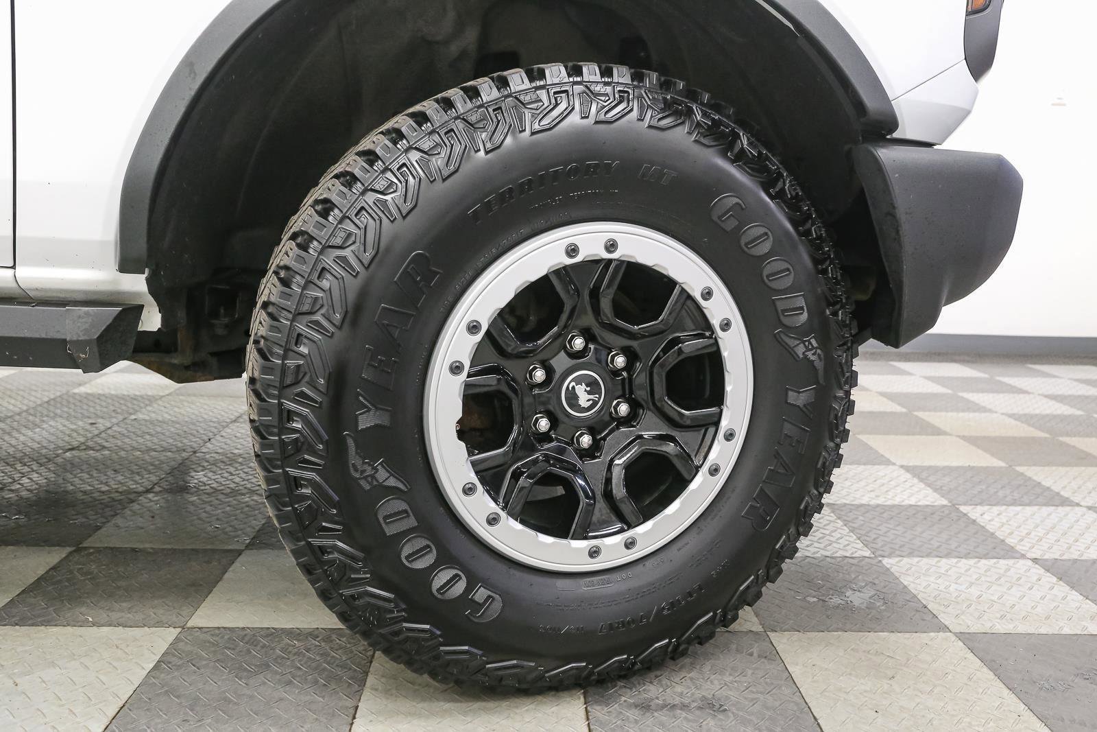 Used 2021 Ford Bronco Big Bend w/ Sasquatch Package AWD/4WD image 16