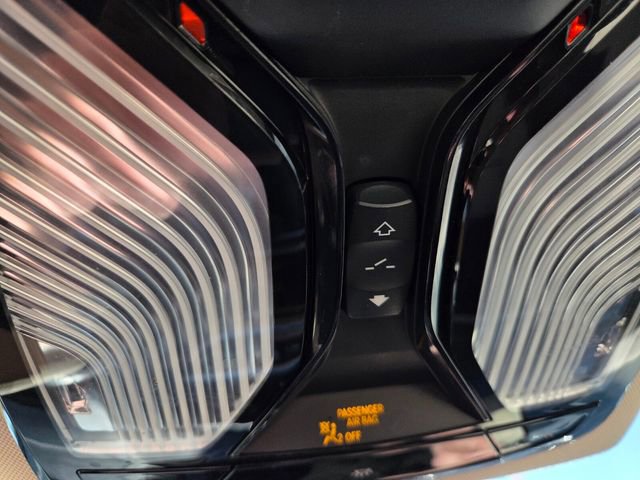 Used 2019 BMW 330i Sedan image 32