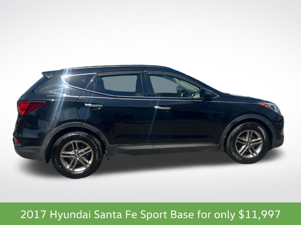 Used 2017 Hyundai Santa Fe Sport FWD image 8