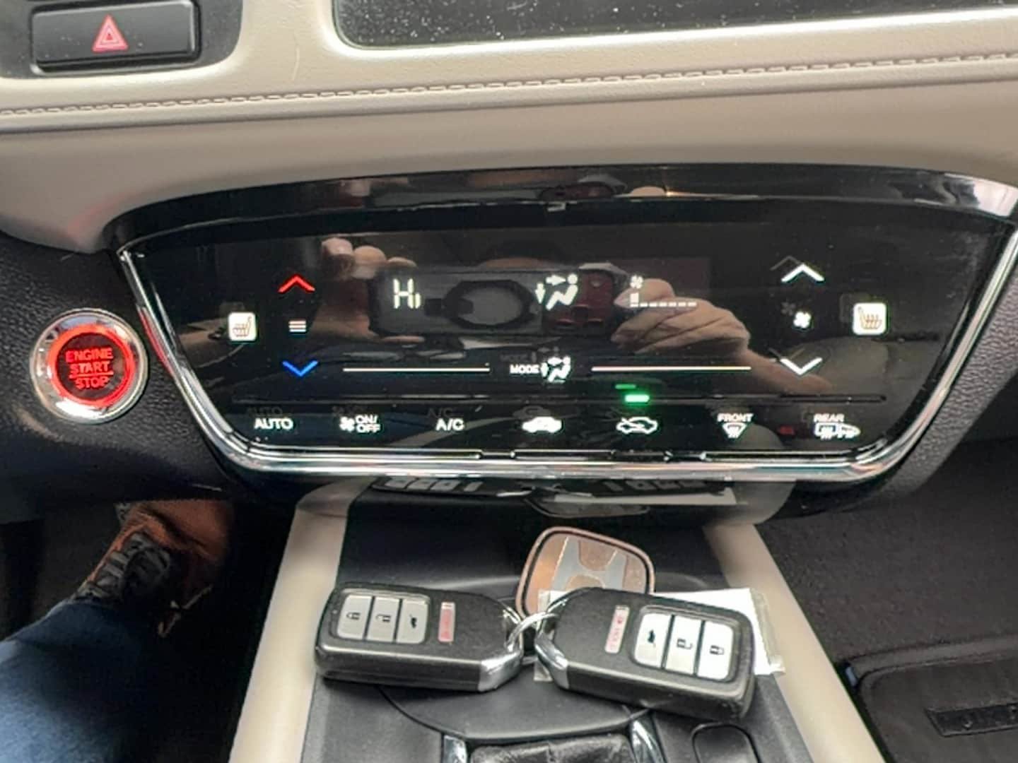 Used 2019 Honda HR-V EX-L image 10