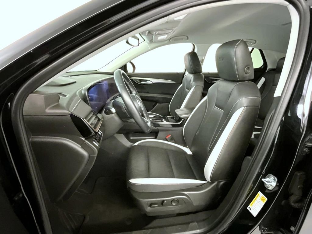 Used 2024 Buick Envision Sport Touring image 10