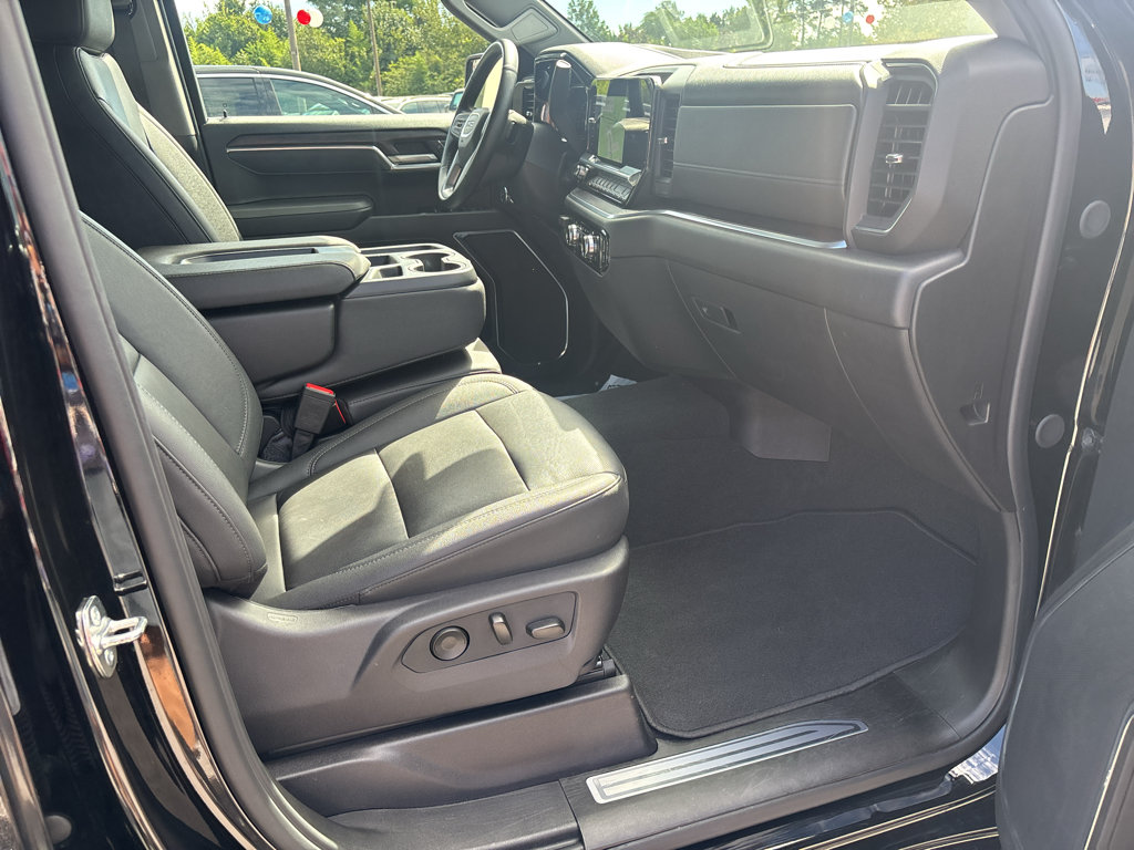 Used 2026 GMC Sierra 1500 SLT RWD image 19