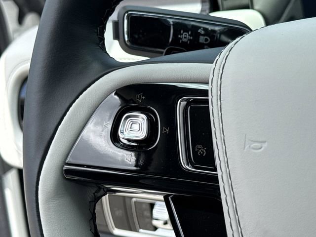 New 2026 Lincoln Aviator 2WD image 37