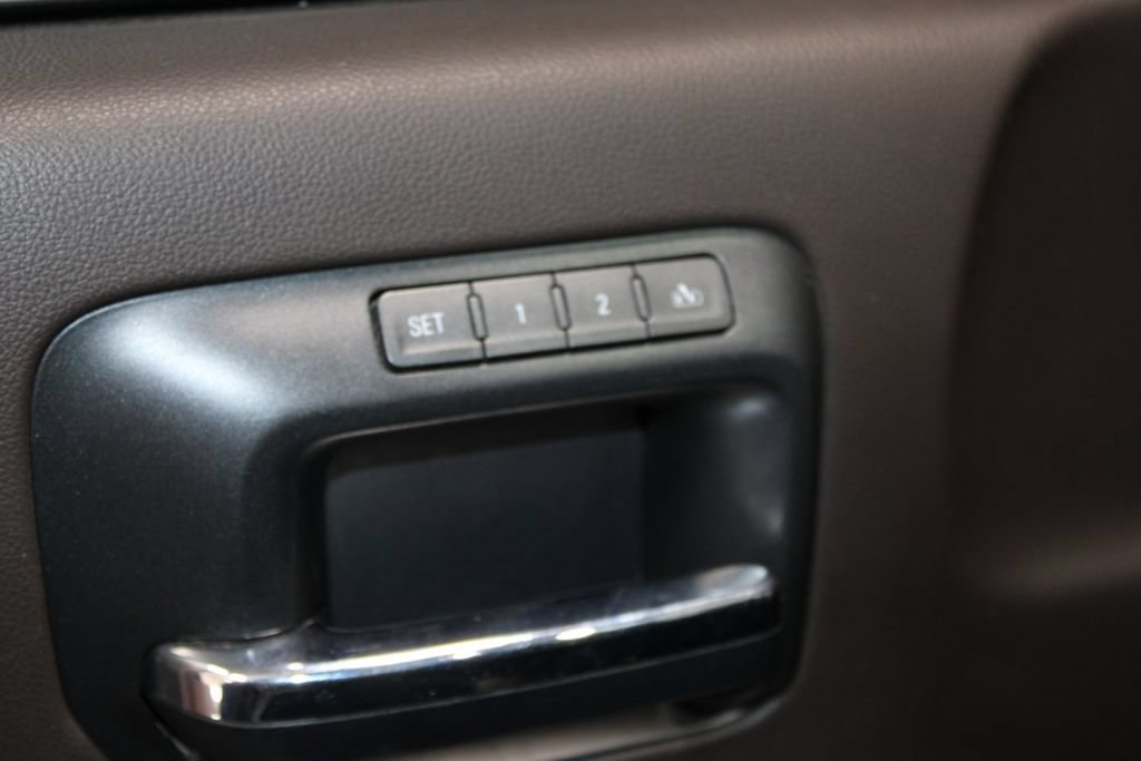 Used 2019 Chevrolet Silverado 2500 High Country w/ Duramax Plus Package AWD/4WD image 43