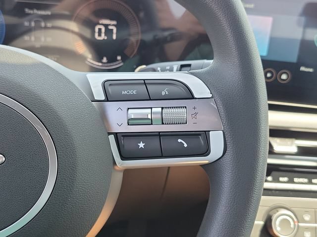 New 2027 Hyundai Santa Cruz SE FWD image 8