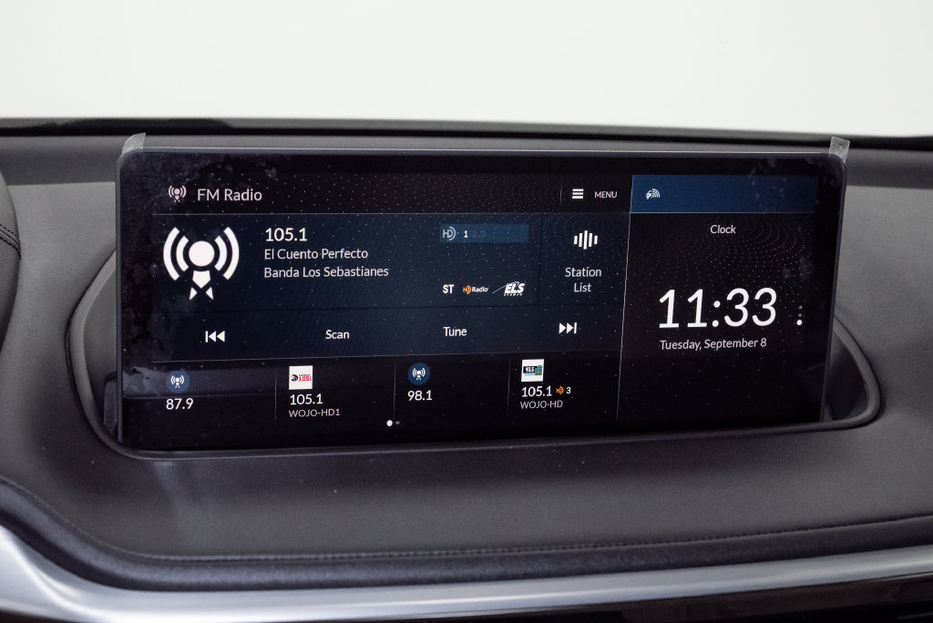 Certified 2024 Acura MDX w/ Technology Package AWD/4WD image 18