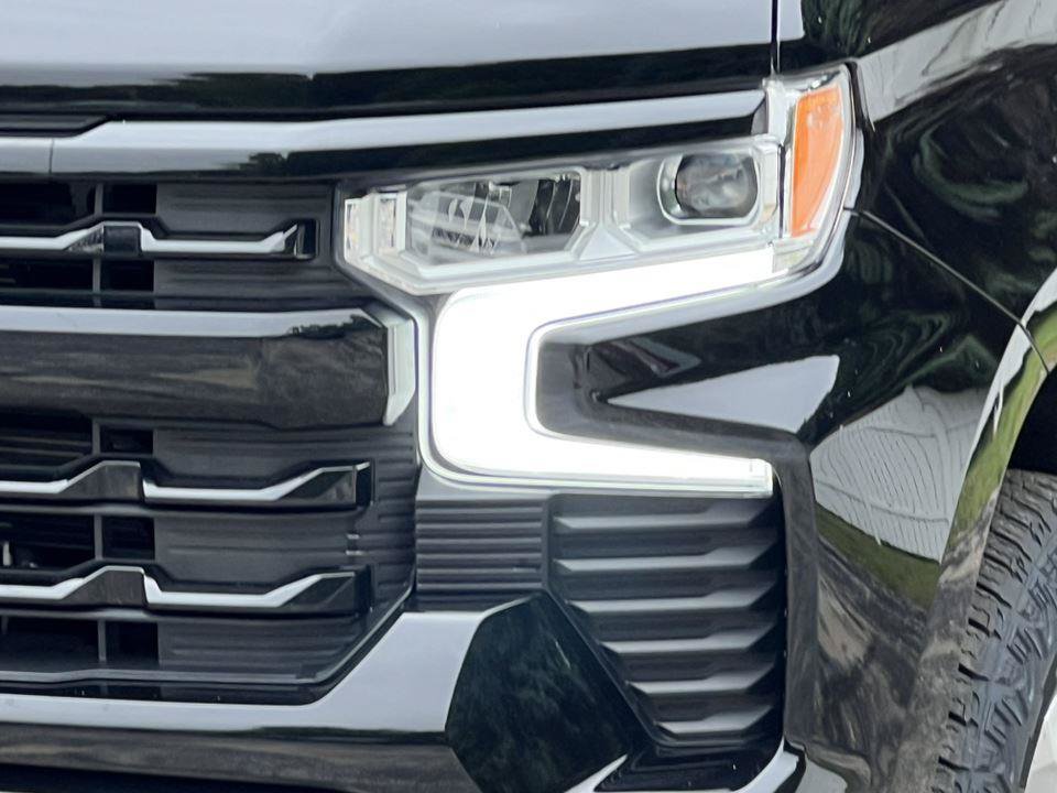 Used 2023 Chevrolet Silverado 1500 RST w/ Z71 Off-Road Package AWD/4WD image 33