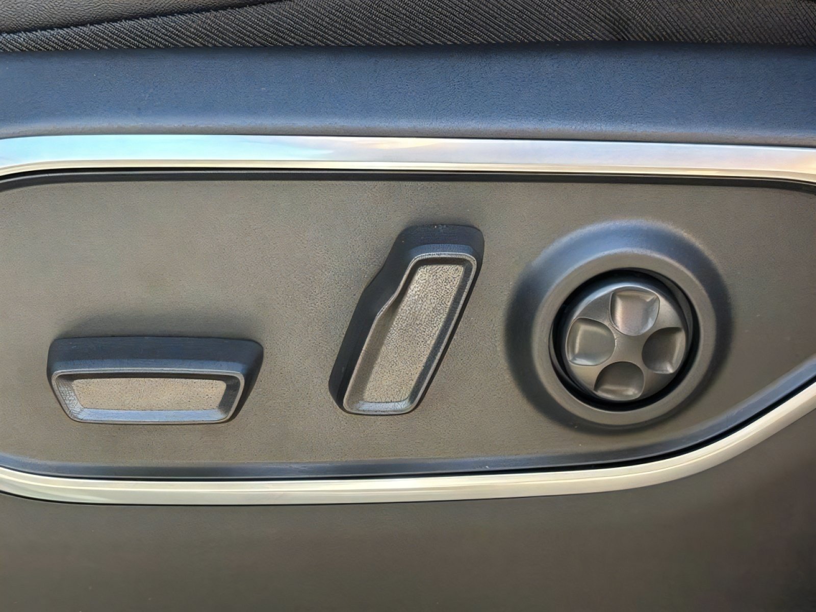 New 2026 Jeep Grand Wagoneer Limited AWD/4WD image 26