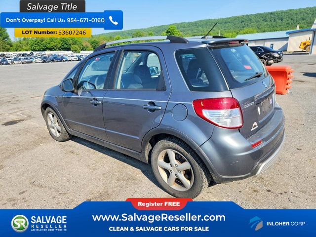 Used 2009 Suzuki SX4 AWD Hatchback w/ Touring Pkg image 3