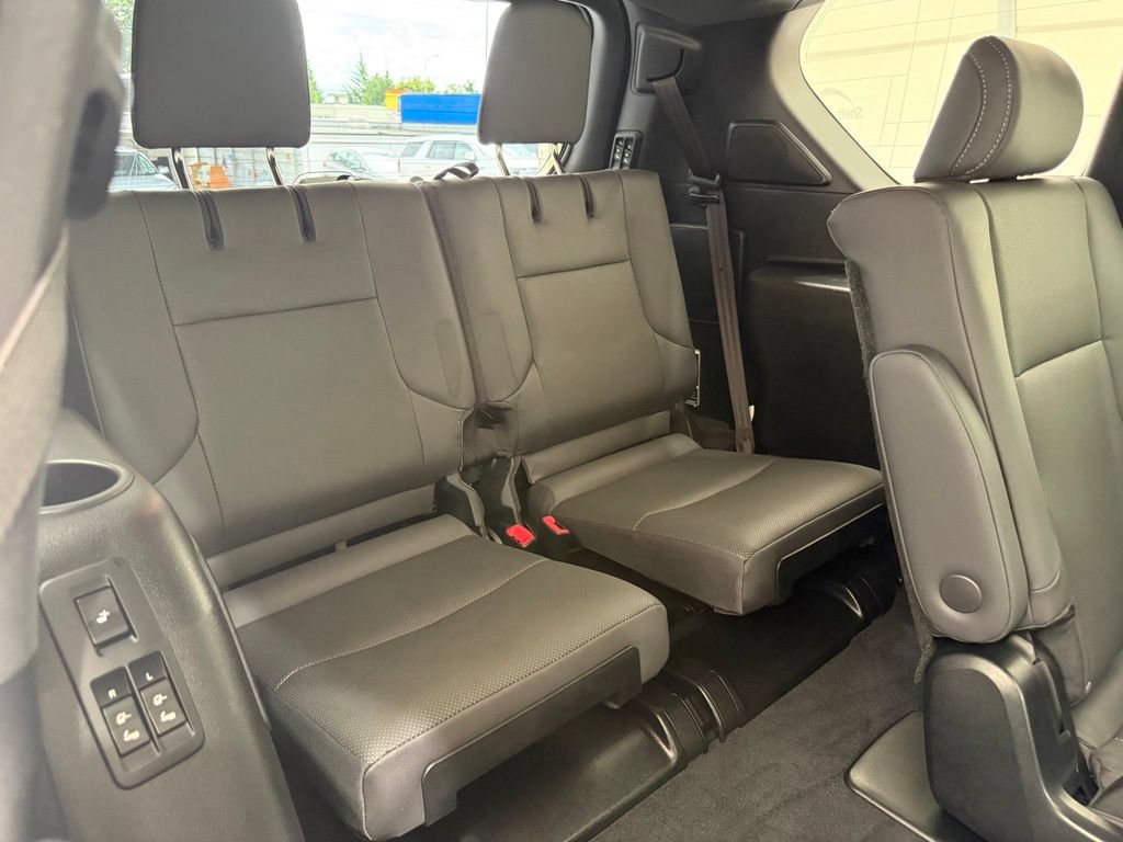 Used 2023 Lexus GX 460 Premium AWD/4WD image 34