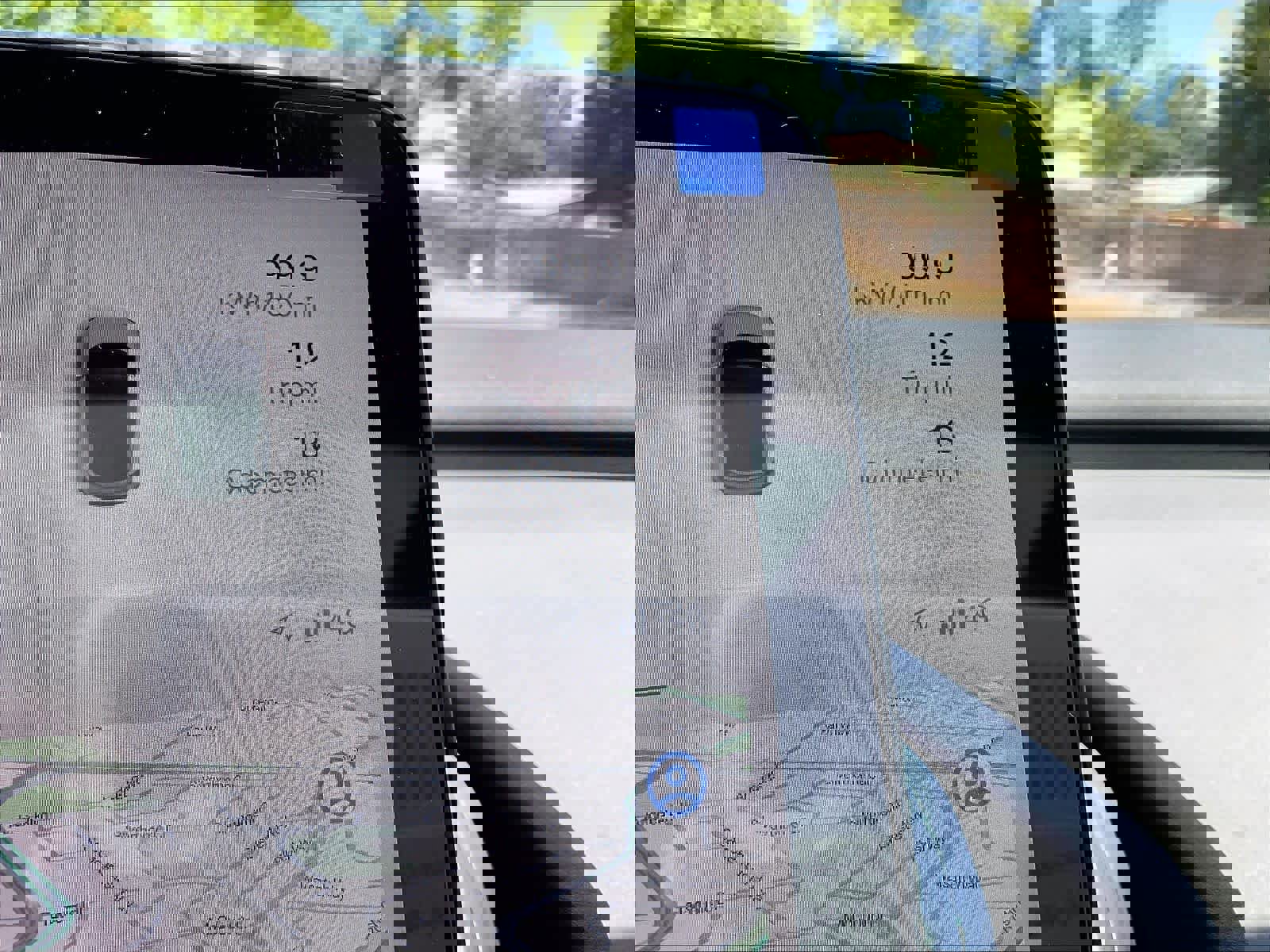 New 2026 Volvo EX30 Plus w/ Protection Package Premier AWD/4WD image 19