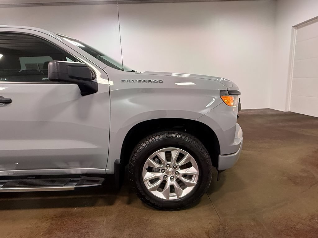 Used 2024 Chevrolet Silverado 1500 Custom AWD/4WD image 30