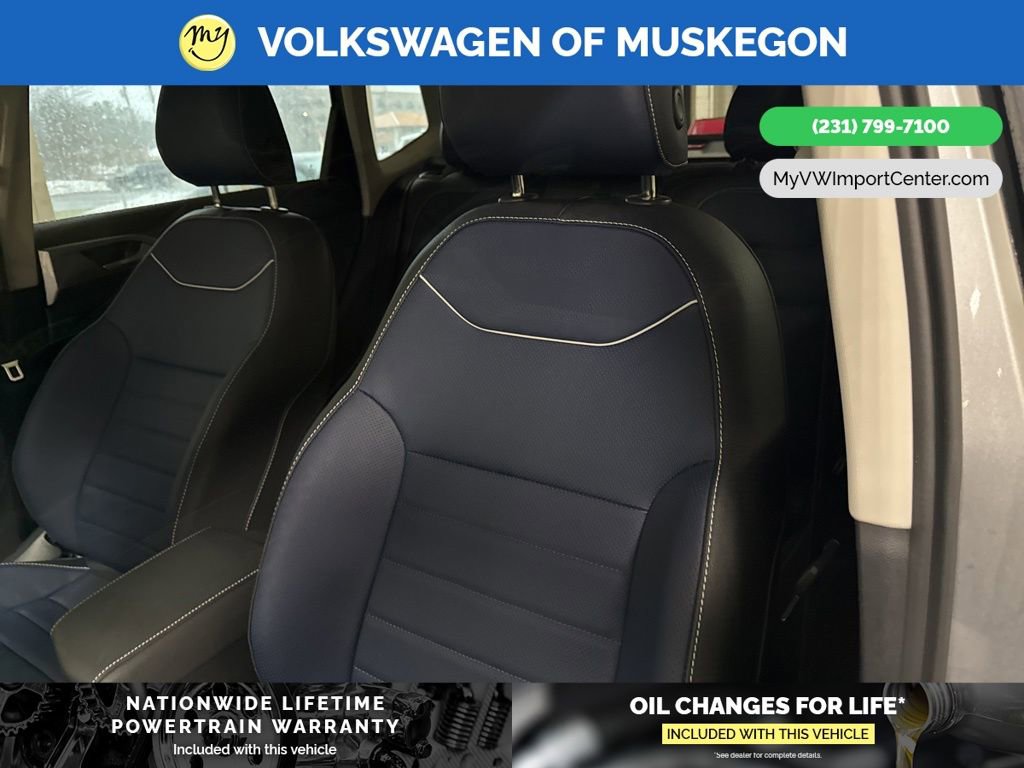 New 2026 Volkswagen Taos SEL image 13