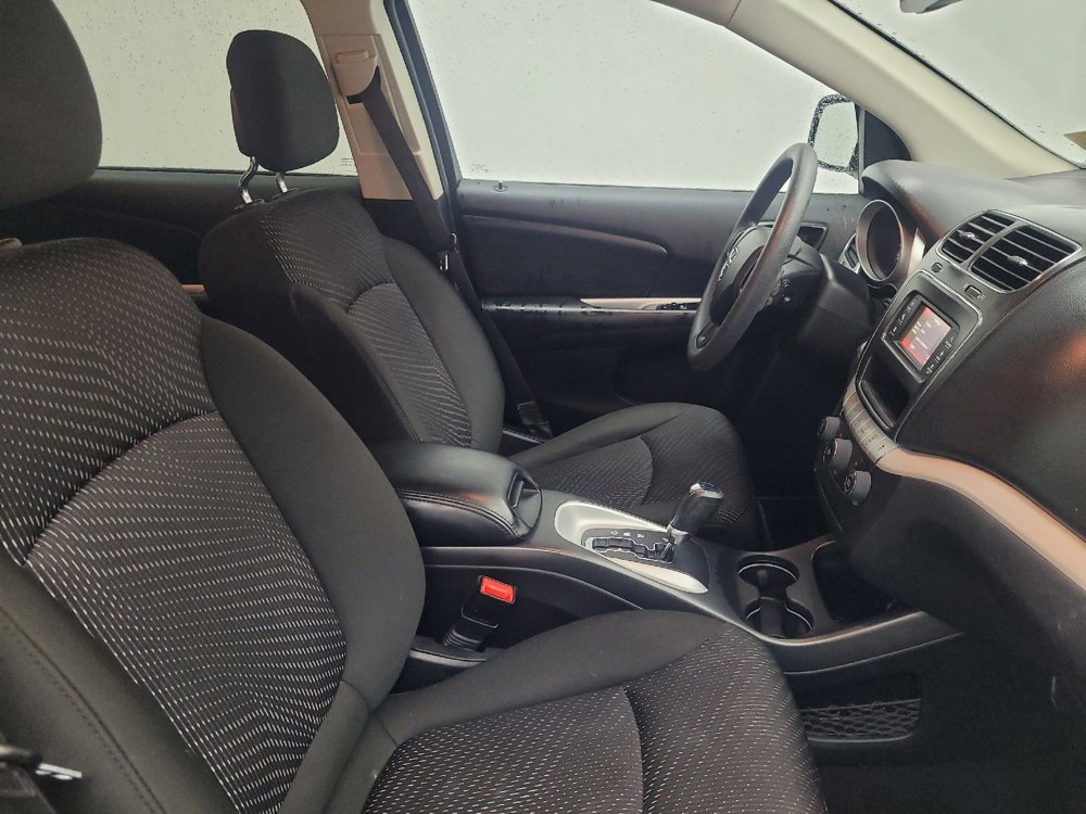 Used 2020 Dodge Journey SE FWD image 21