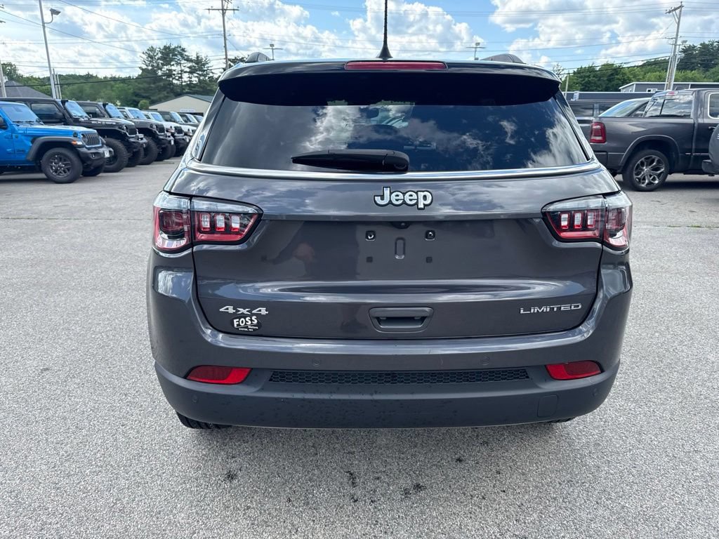 Certified 2024 Jeep Compass Limited AWD/4WD image 4