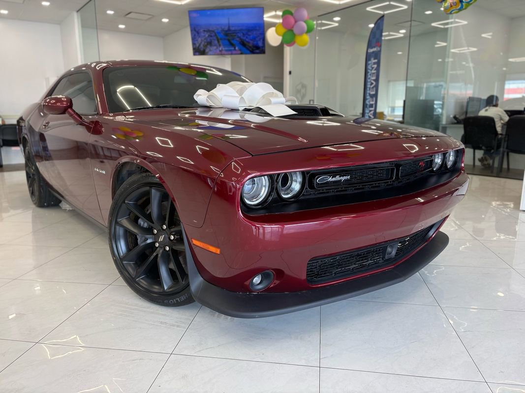 Used 2021 Dodge Challenger R/T w/ Plus Package RWD image 3