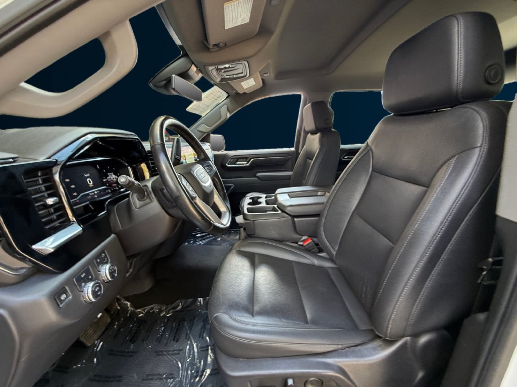 Used 2025 GMC Sierra 1500 SLT AWD/4WD image 10
