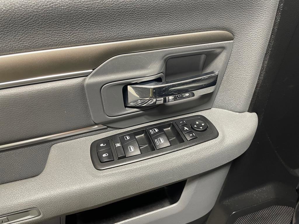 Used 2013 RAM 1500 Big Horn image 11