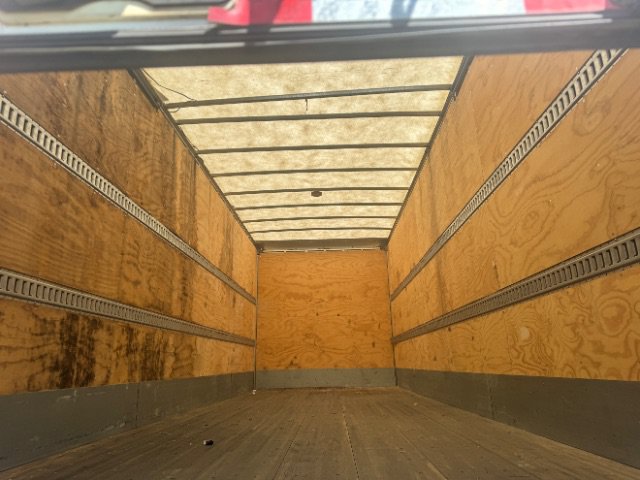 Used 2022 Ford F750 2WD Regular Cab Super Duty image 13