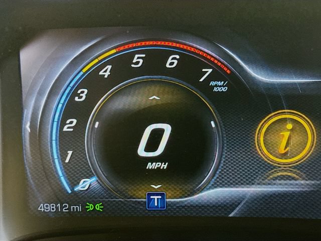 Used 2015 Chevrolet Corvette Z06 w/ 3LZ Preferred Equipment Group RWD image 13