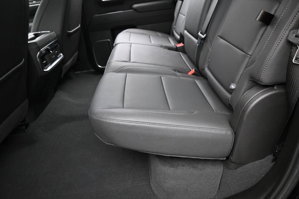 Used 2026 Chevrolet Silverado 1500 LTZ RWD image 40