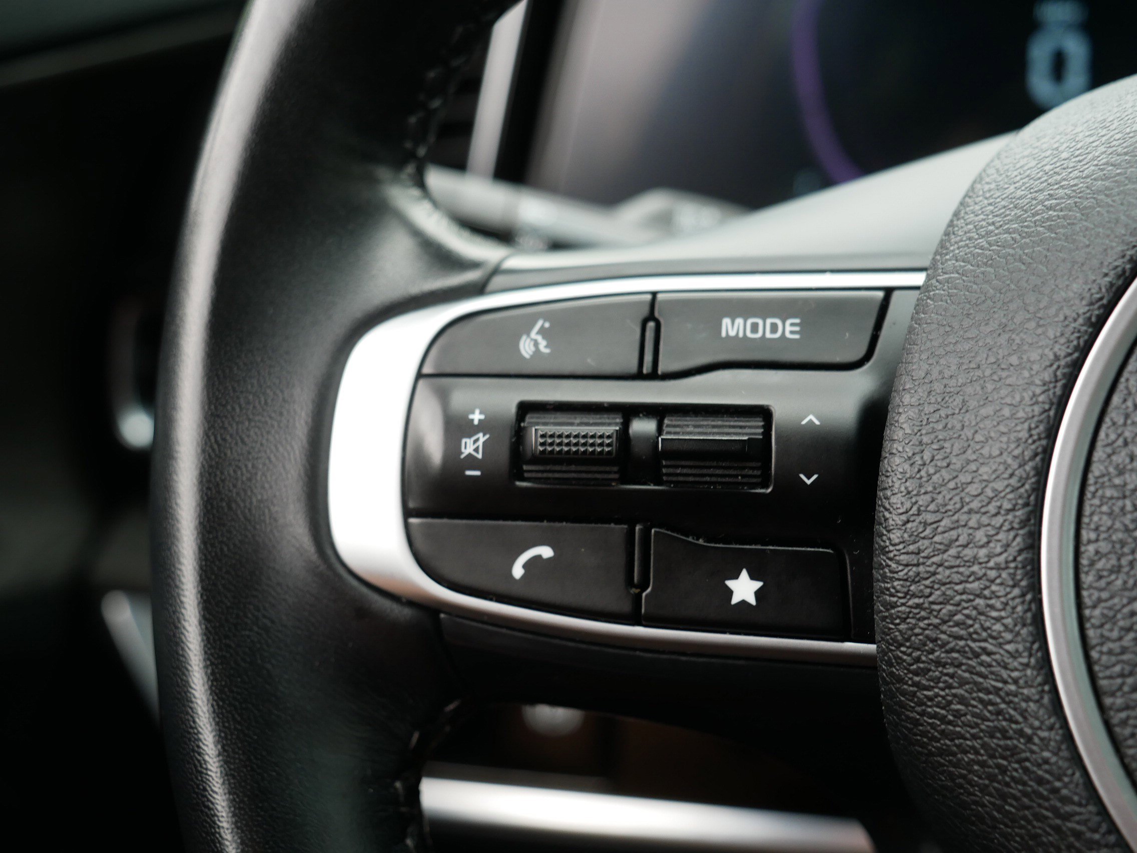 Used 2024 Kia Sportage X-Line w/ X-Line Premium Package AWD/4WD image 28