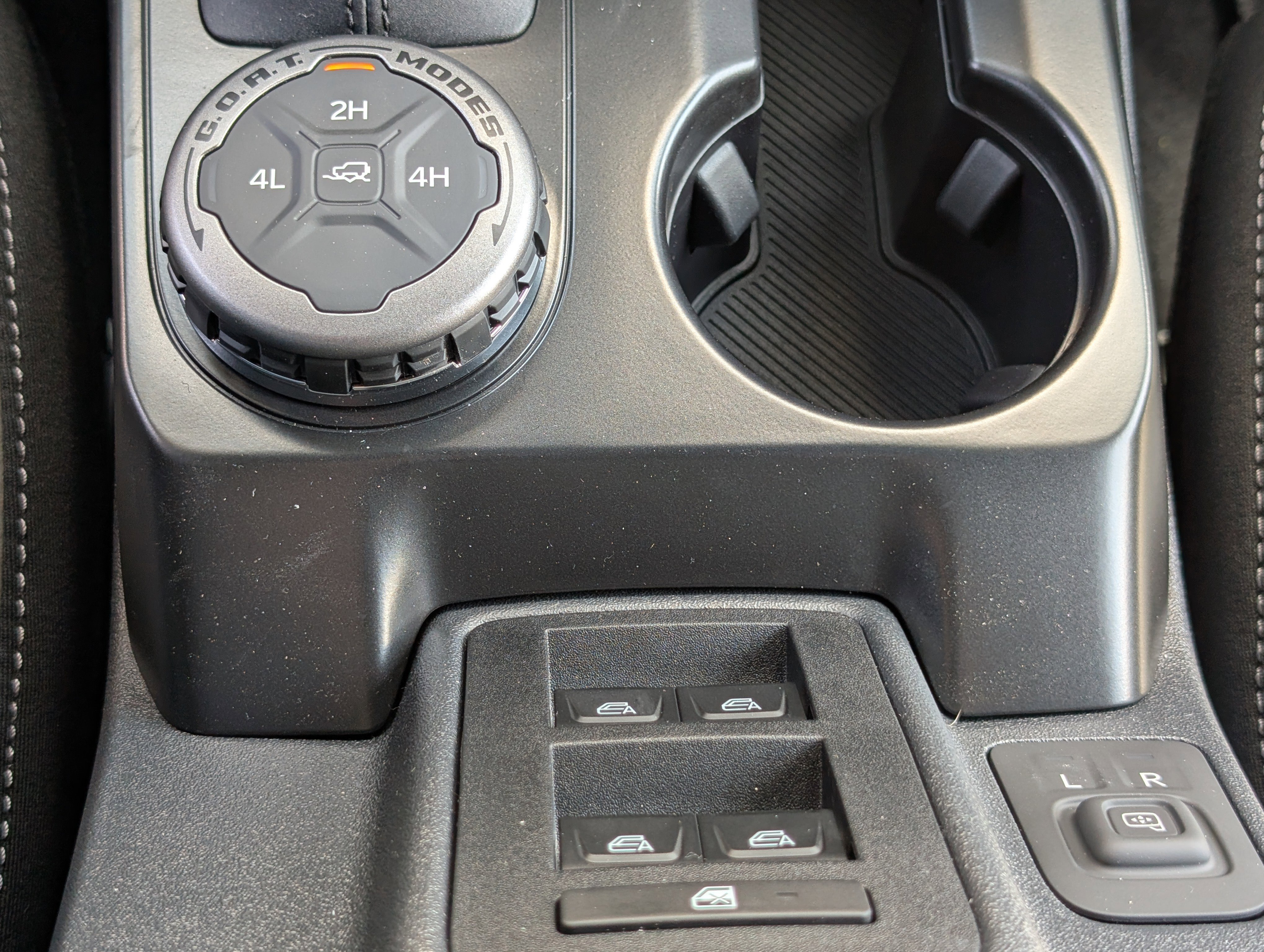 New 2026 Ford Bronco Outer Banks AWD/4WD image 19