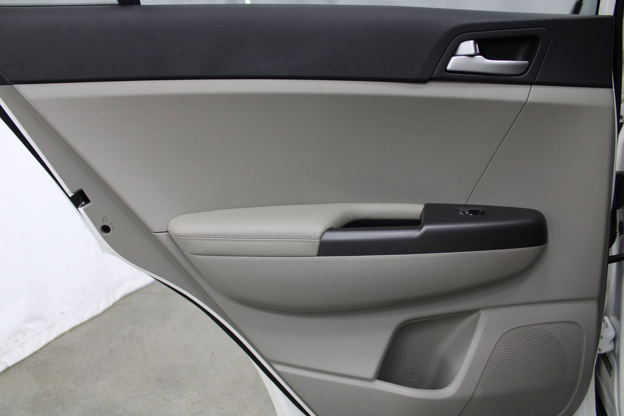 Used 2021 Kia Sportage LX FWD image 15