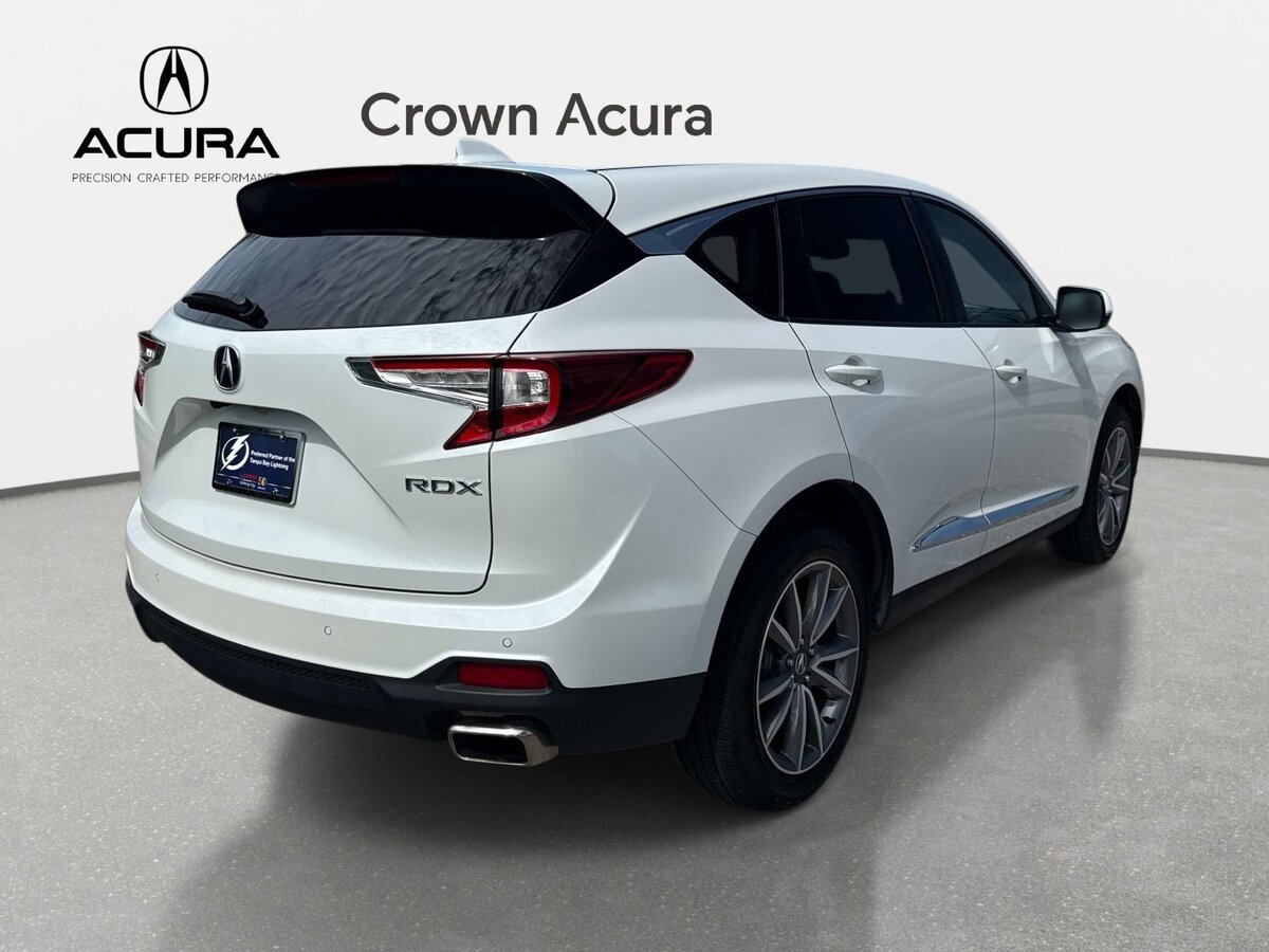 Used 2023 Acura RDX w/ Technology Package FWD image 4