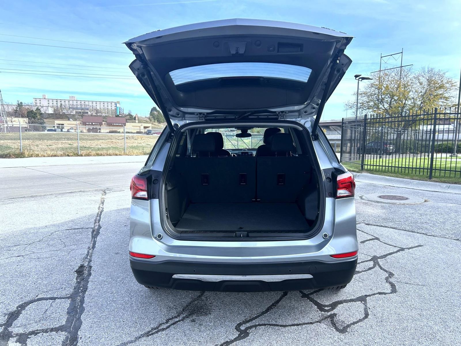 Certified 2024 Chevrolet Equinox LT image 21