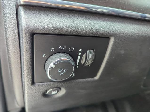 Used 2018 Jeep Grand Cherokee Limited RWD image 26