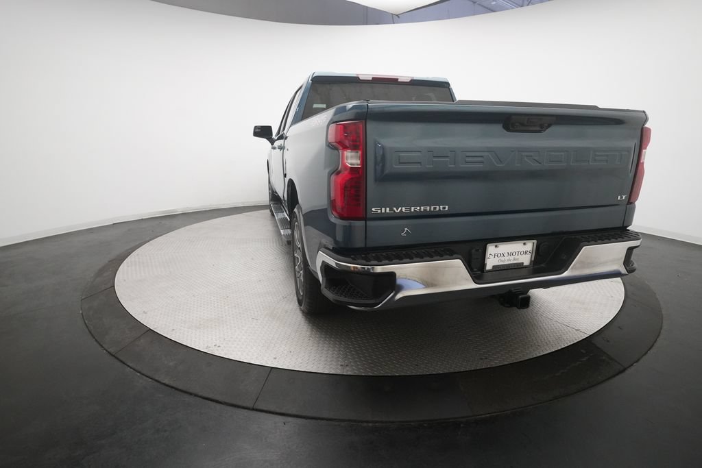 Used 2024 Chevrolet Silverado 1500 LT AWD/4WD image 6