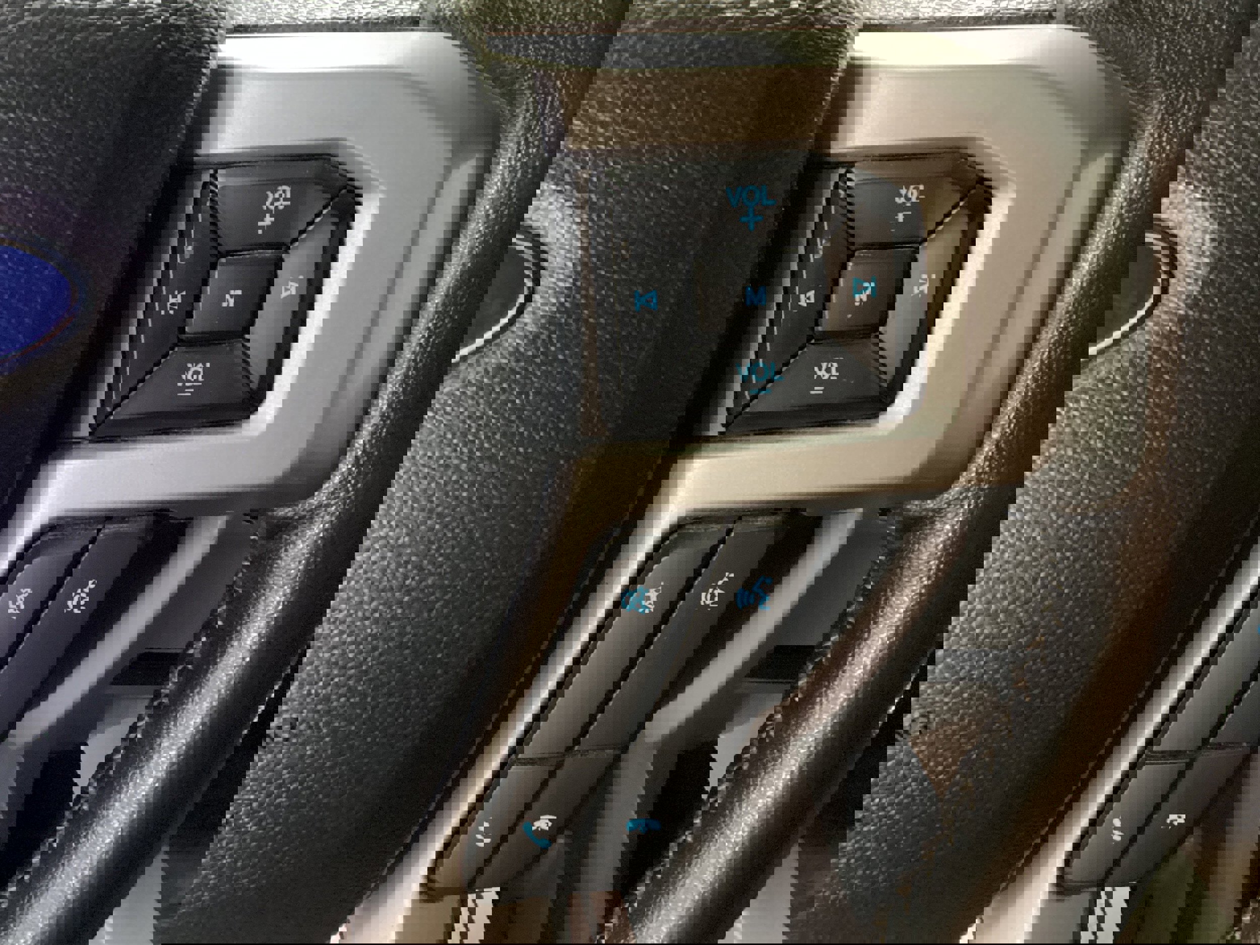 Used 2019 Ford F150 Lariat w/ Equipment Group 501A Mid image 25