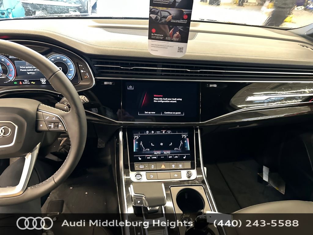 Used 2026 Audi Q7 3.0T Premium w/ Convenience Plus Package image 13