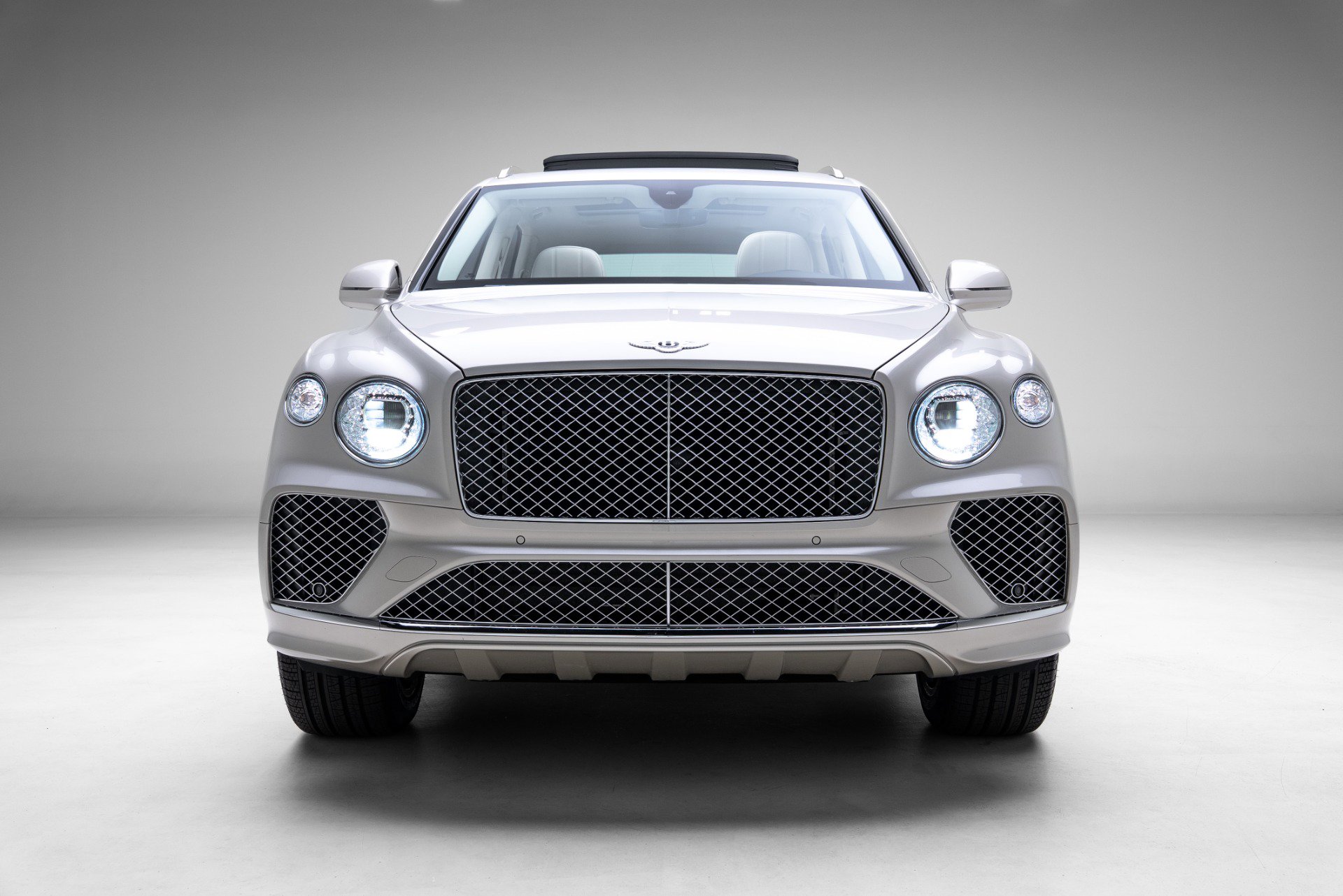 Used 2021 Bentley Bentayga image 7