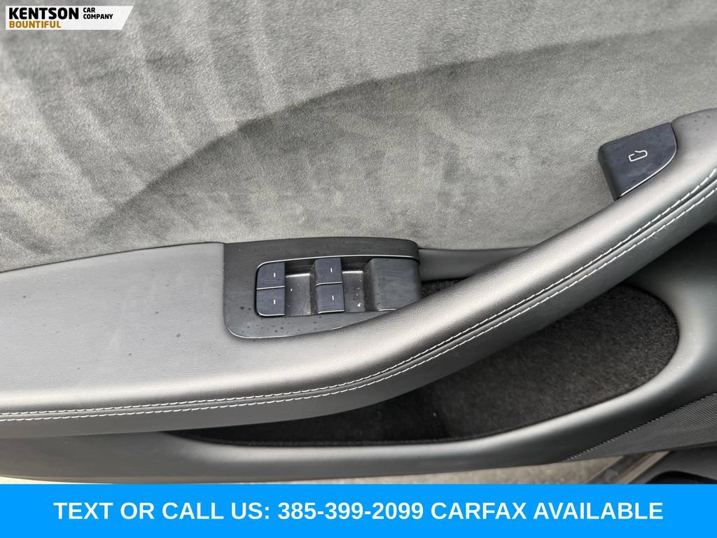 Used 2025 Tesla Model 3 Performance AWD/4WD image 18