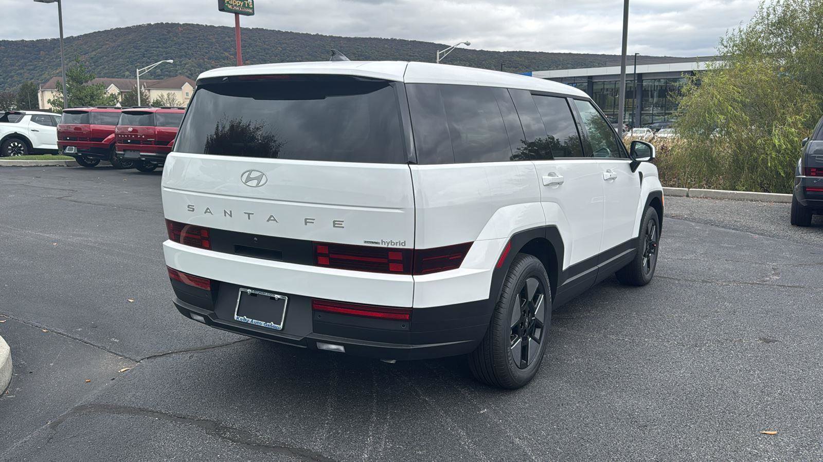 New 2026 Hyundai Santa Fe SE image 5