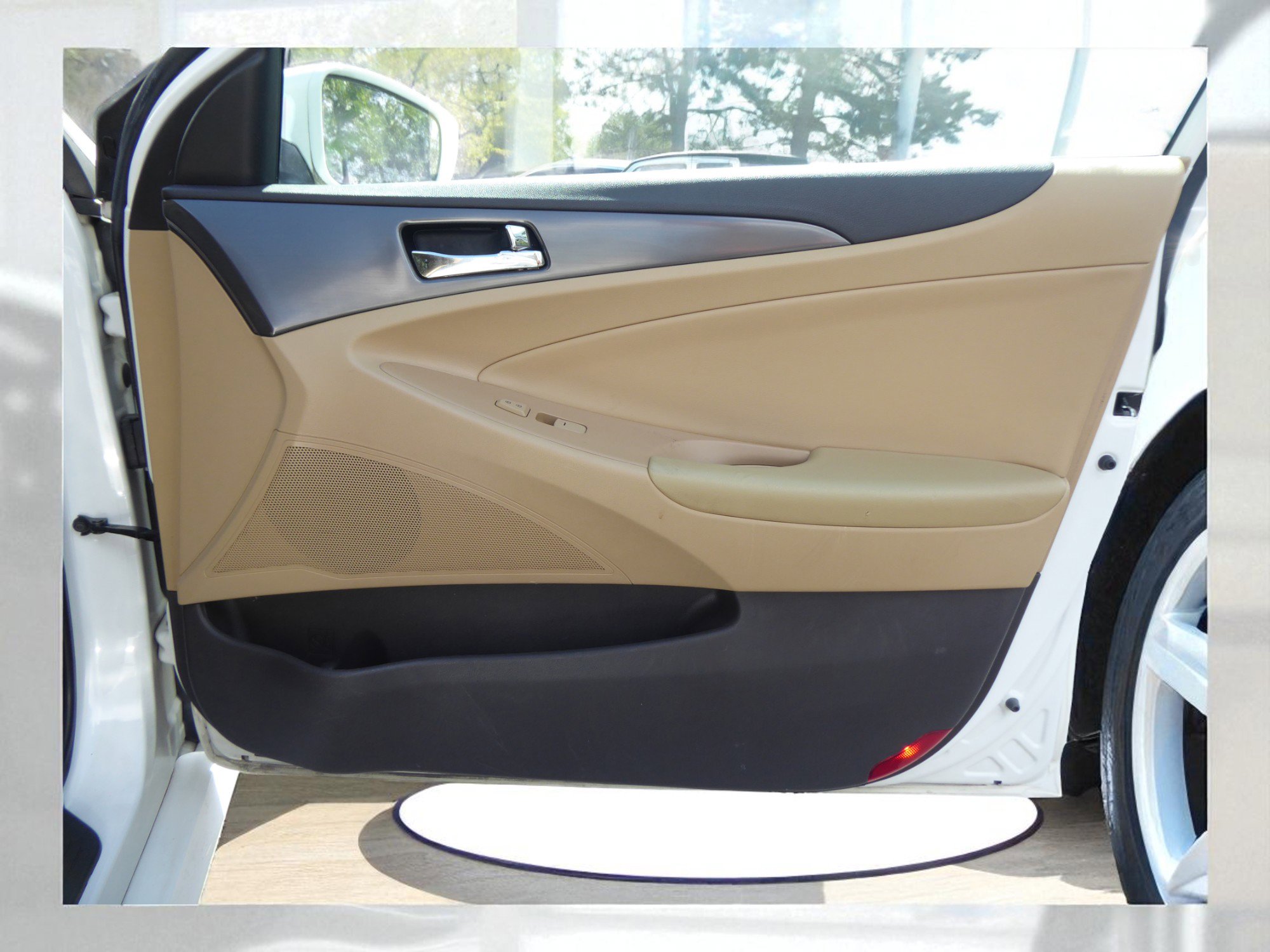 Used 2015 Hyundai Sonata Hybrid image 19