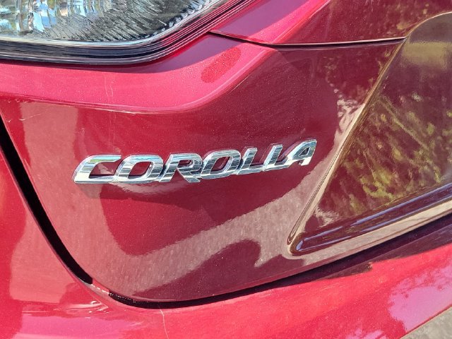 Used 2026 Toyota Corolla LE FWD image 4