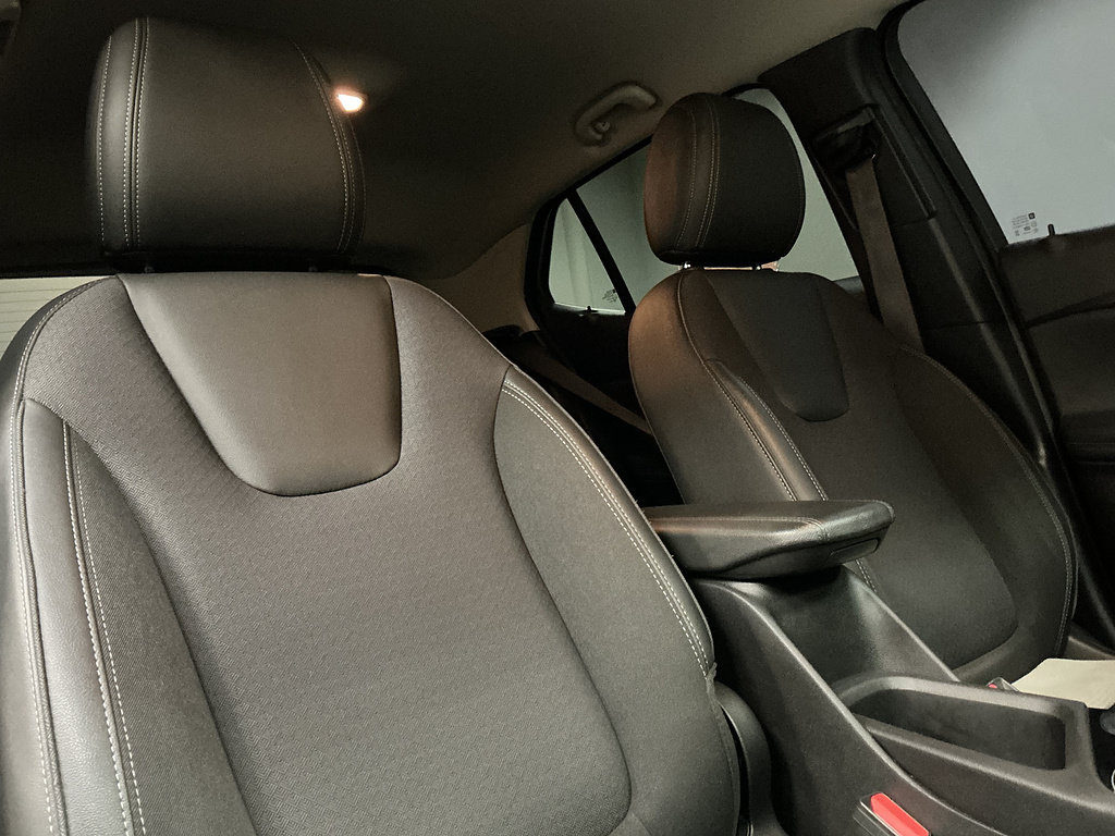 Used 2020 Buick Encore GX Preferred AWD/4WD image 32