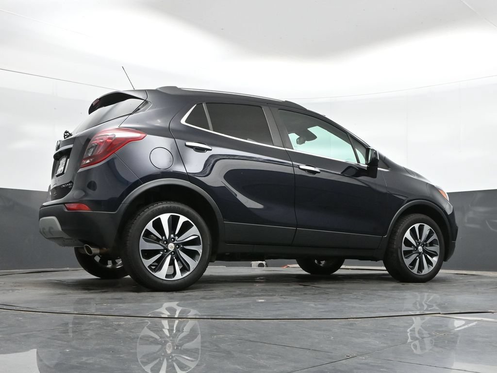 Used 2021 Buick Encore Preferred AWD/4WD image 39