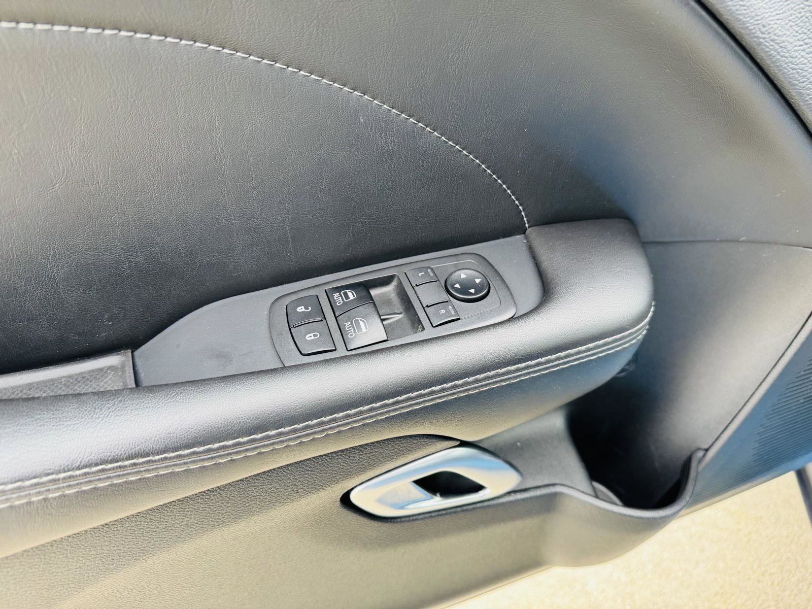 Used 2019 Dodge Challenger R/T Scat Pack w/ Plus Package image 15